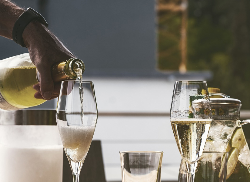 酿制香槟的葡萄品种有哪些，有哪些优势呢