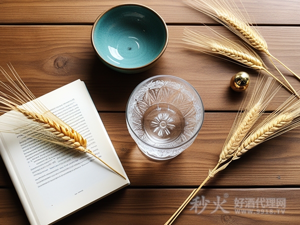 发酵酒与蒸馏酒：从古老到现代的酒香故事