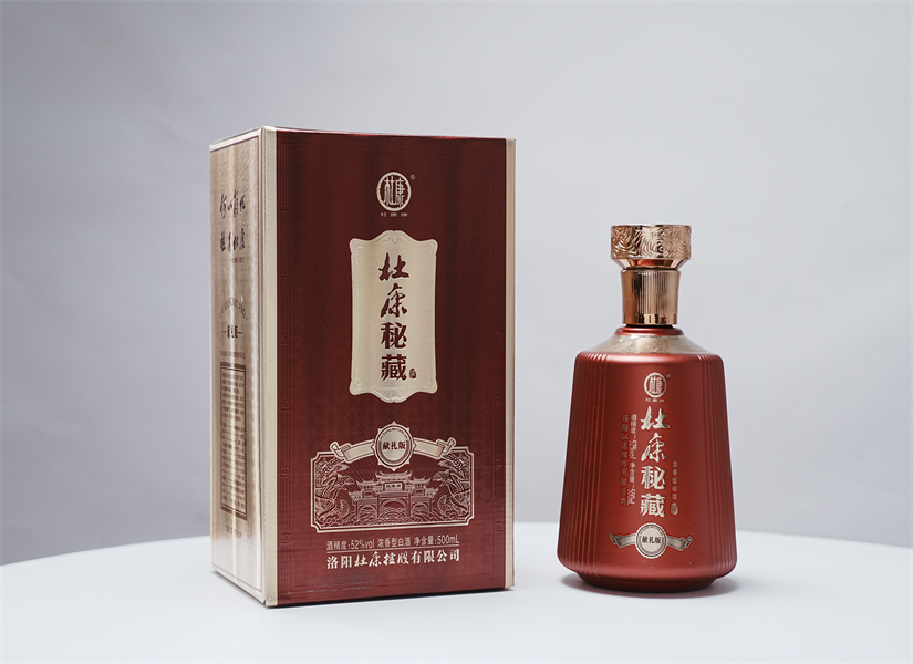 洛阳杜康诚邀有实力的经销商加入，共同发展市场